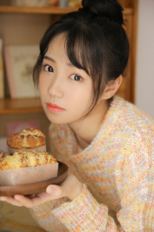 丰满的邻居